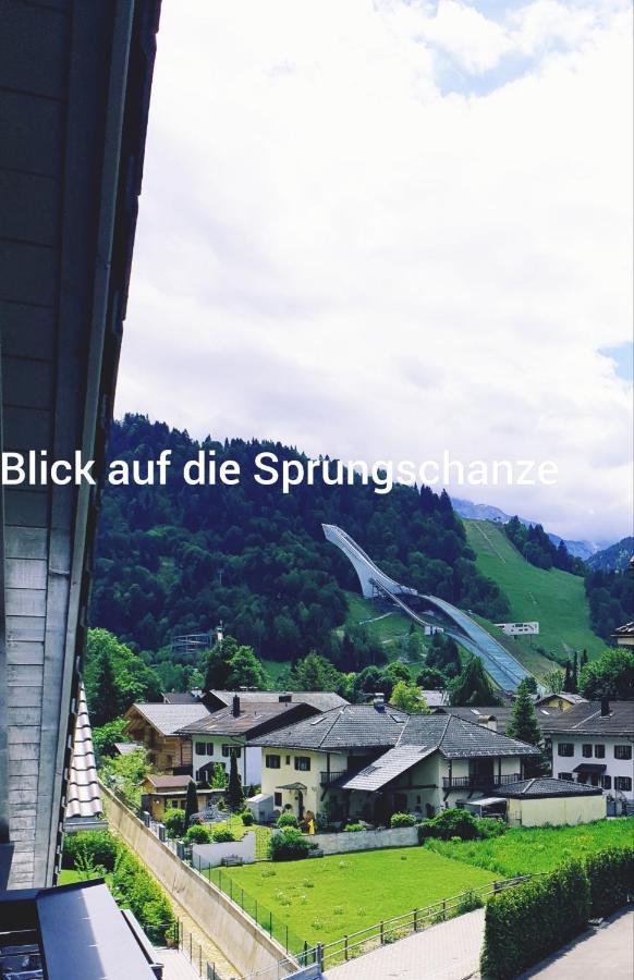 Gaestehaus Am Riedweg Garmisch-Partenkirchen Dış mekan fotoğraf